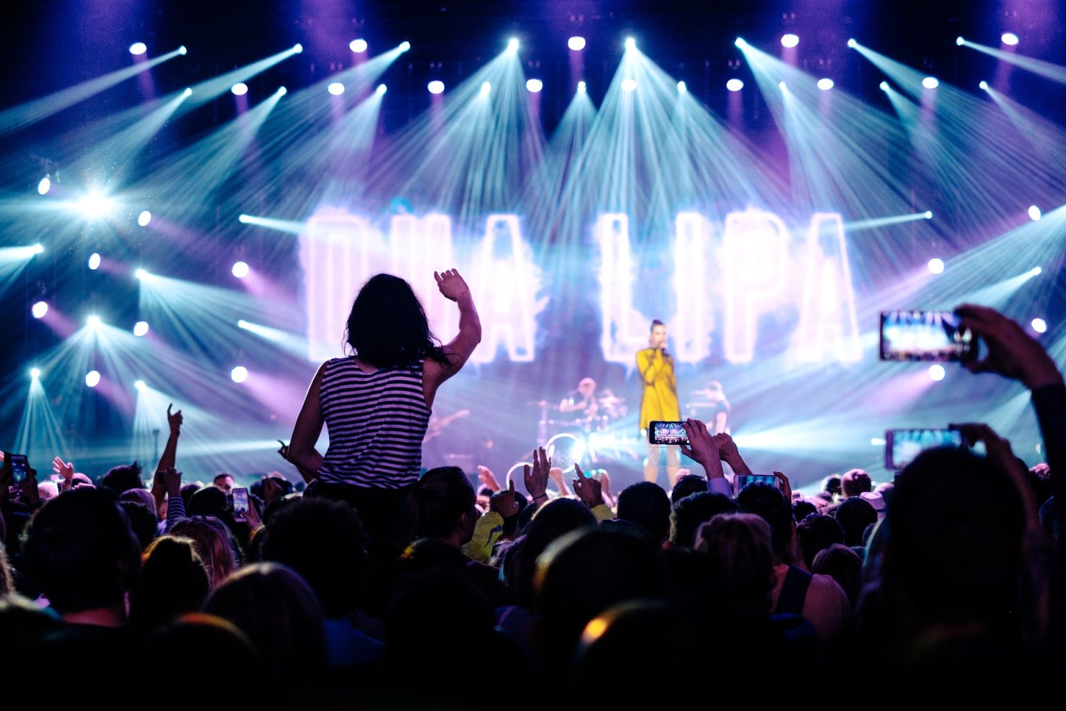 20 Concerts and Counting: My Take on Bringing Binoculars to a Concert